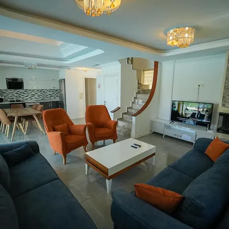 Vila Celebrity B Fethiye