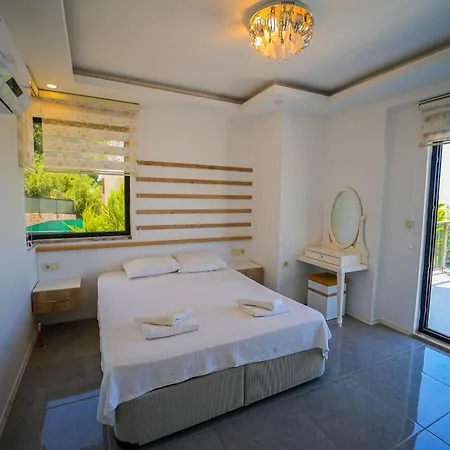 Celebrity B Villa